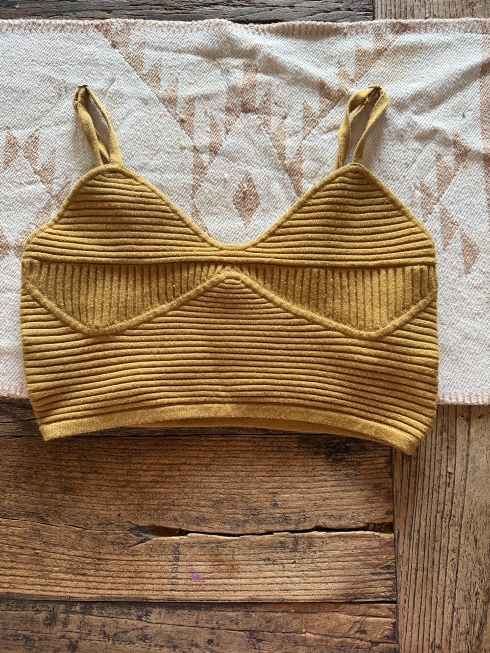 Aerie Mustard Ribbed Knit Crop Top size M